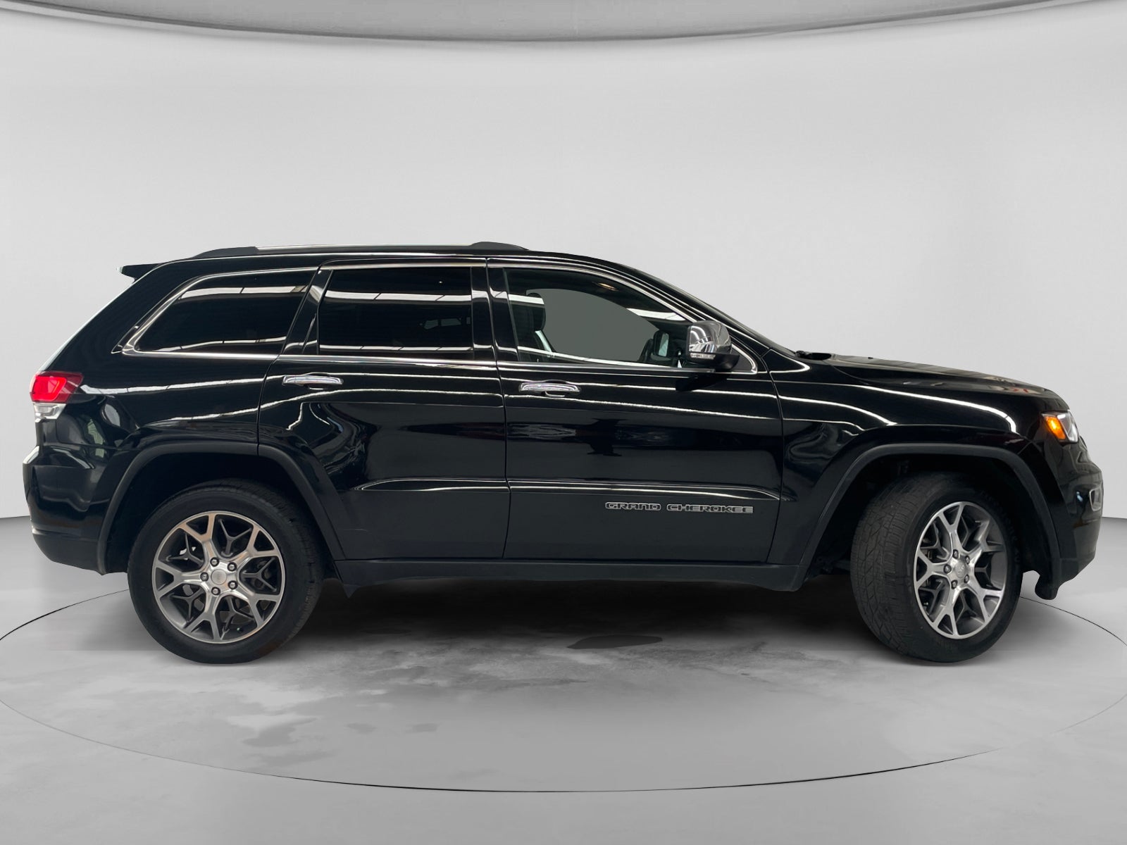2020 Jeep GRAND CHEROKEE LIMITED LUJO V8