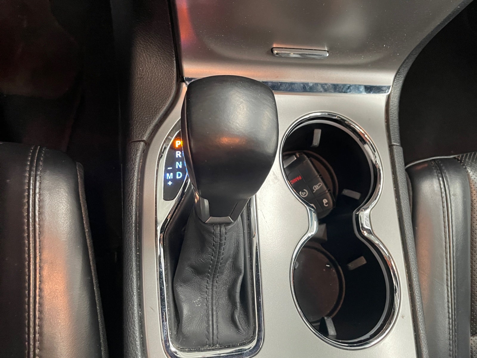 2020 Jeep GRAND CHEROKEE LIMITED LUJO V8