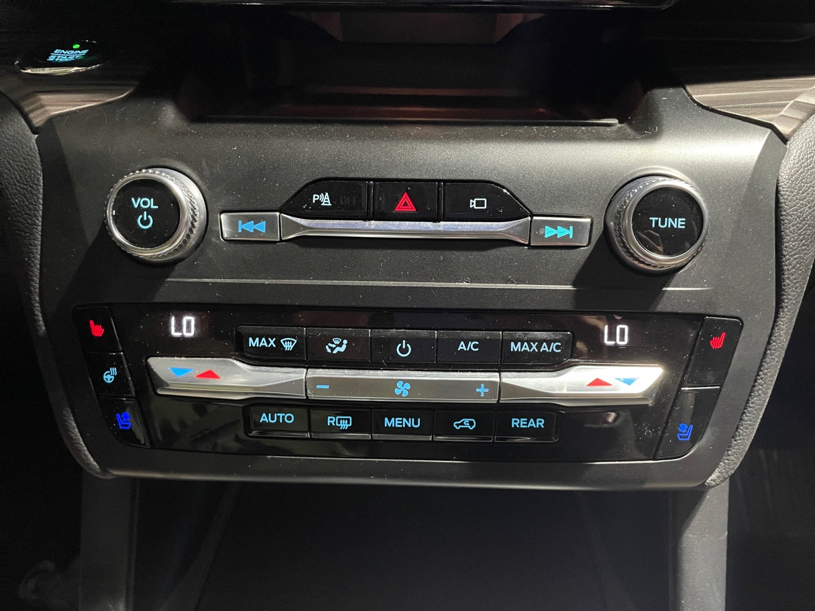 2020 Ford EXPLORER LIMITED RWD