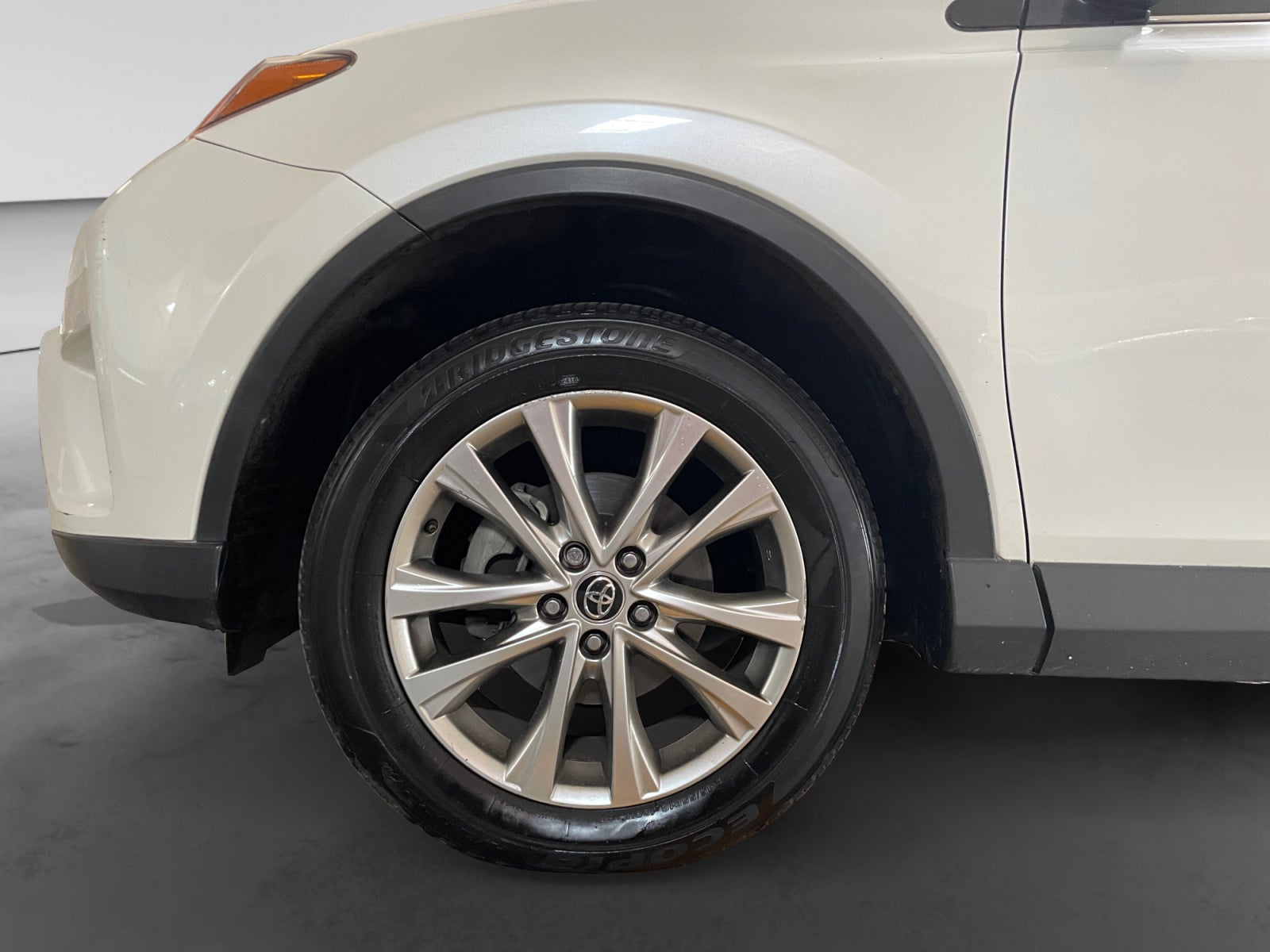 2018 Toyota IMPALA 2.5 LIMITED 4WD AT