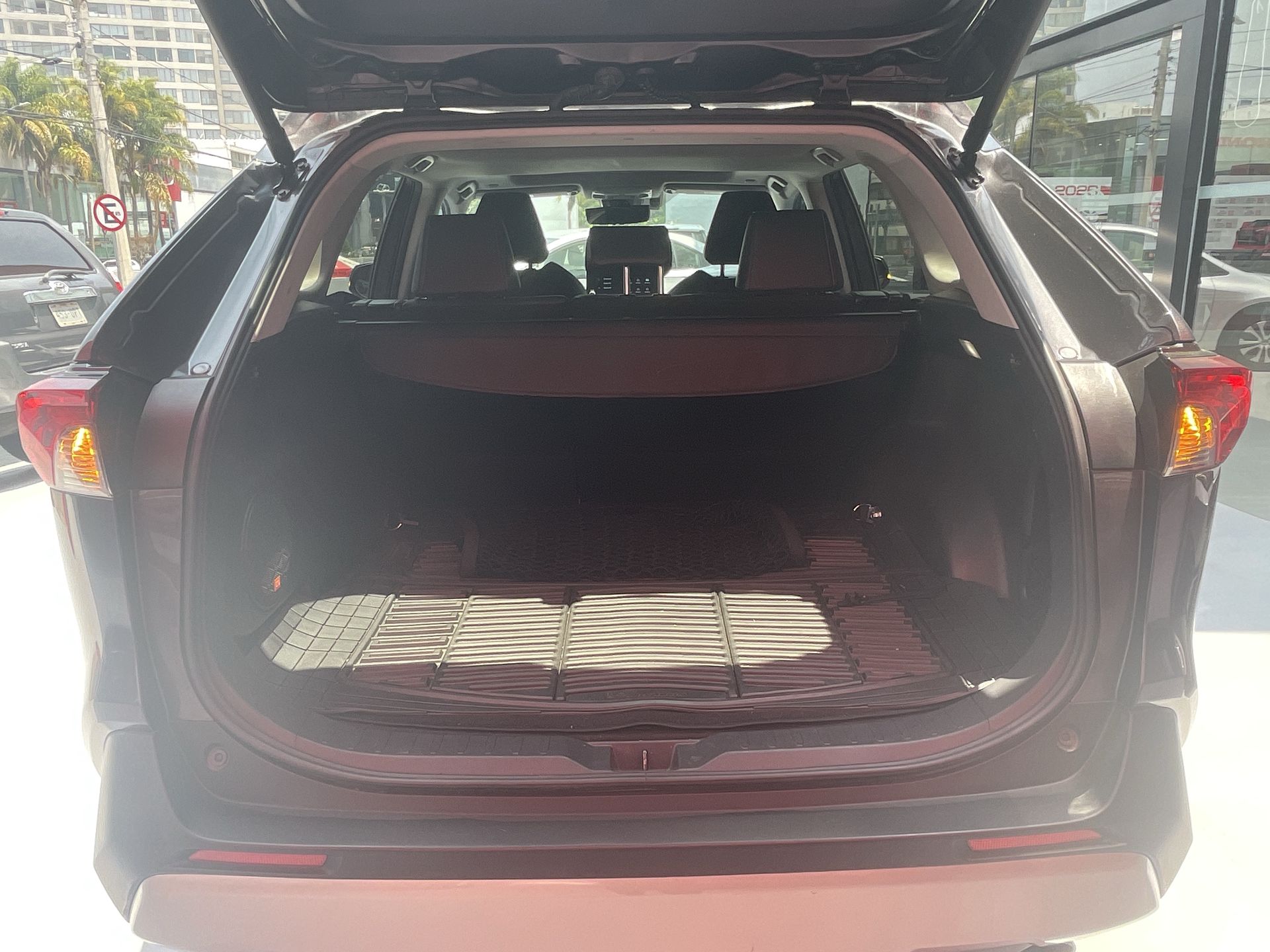 2024 Toyota RAV4 LIMITED