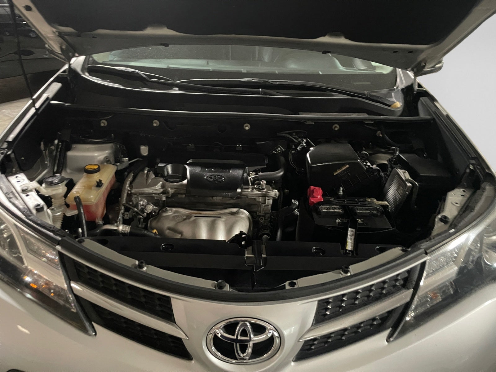 2014 Toyota RAV4 2.5 XLE AWD AT