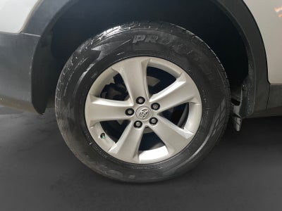 2014 Toyota RAV4 2.5 XLE AWD AT