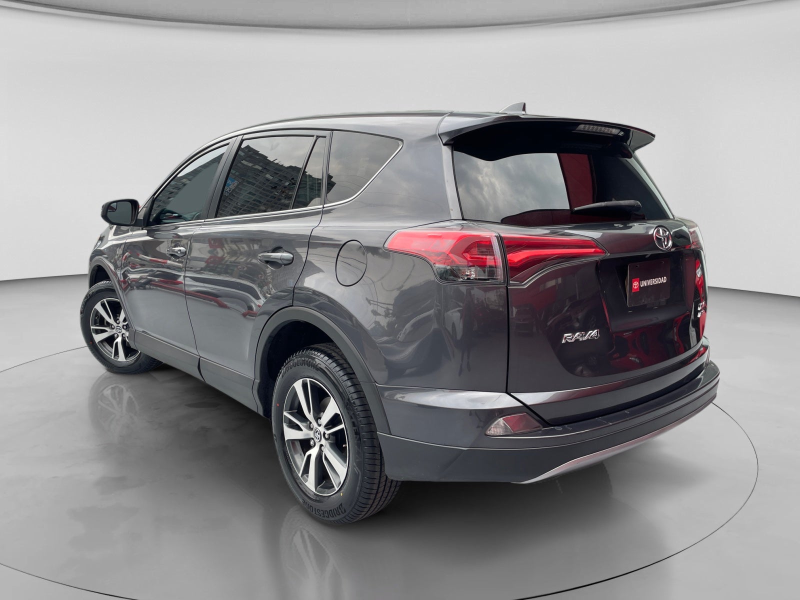 2018 Toyota RAV4 2.5 XLE PLUS 4WD AT