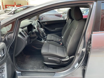 2018 Kia FORTE 2.0L EX T/A