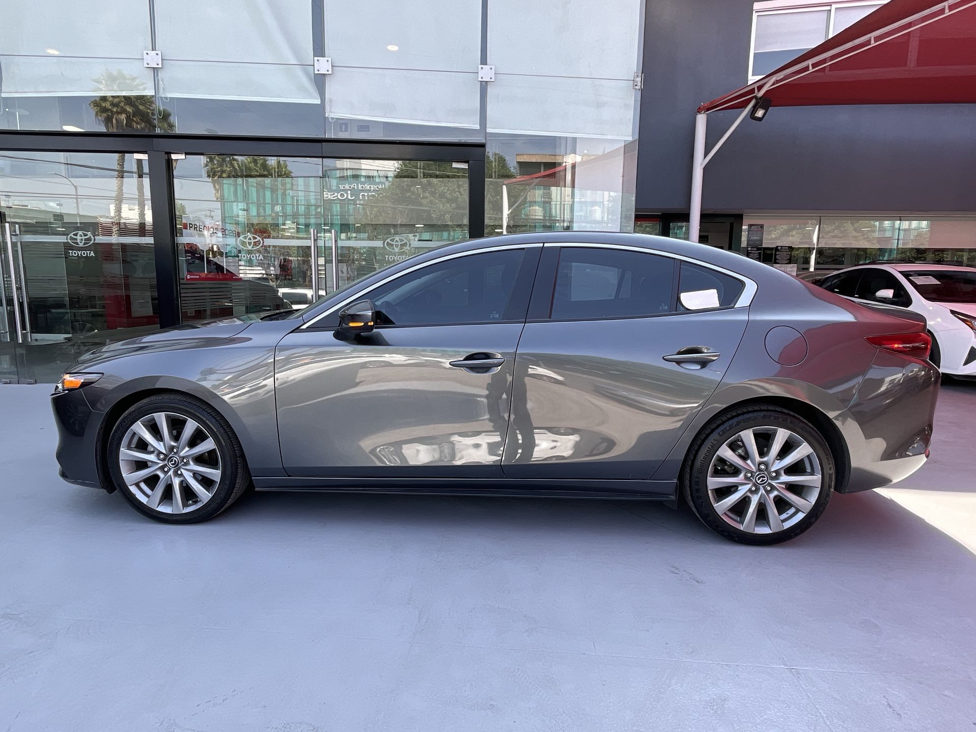 2022 Mazda Mazda 3 I SPORT TA SEDAN