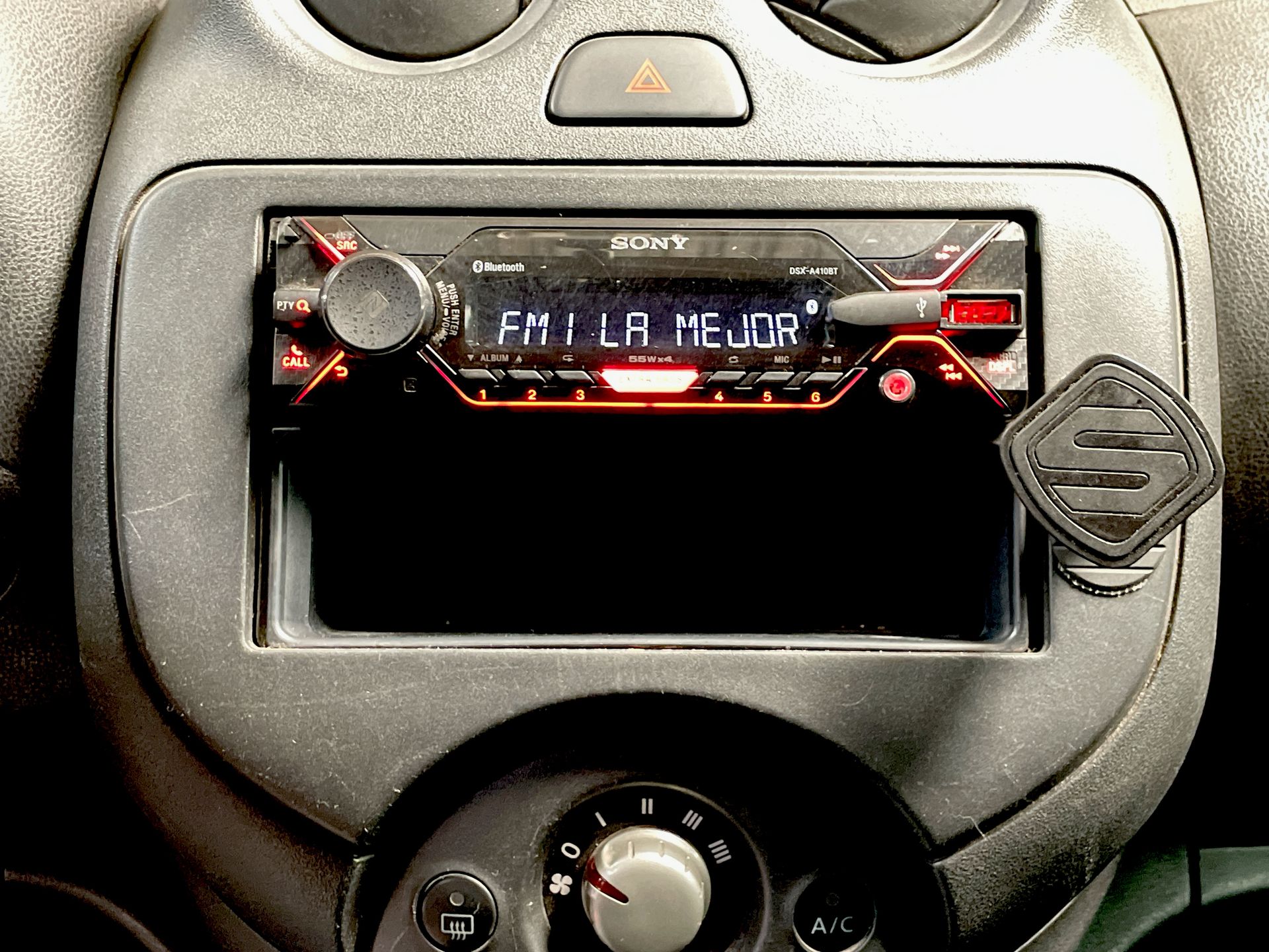 2020 Nissan VERSA MT 1.6L