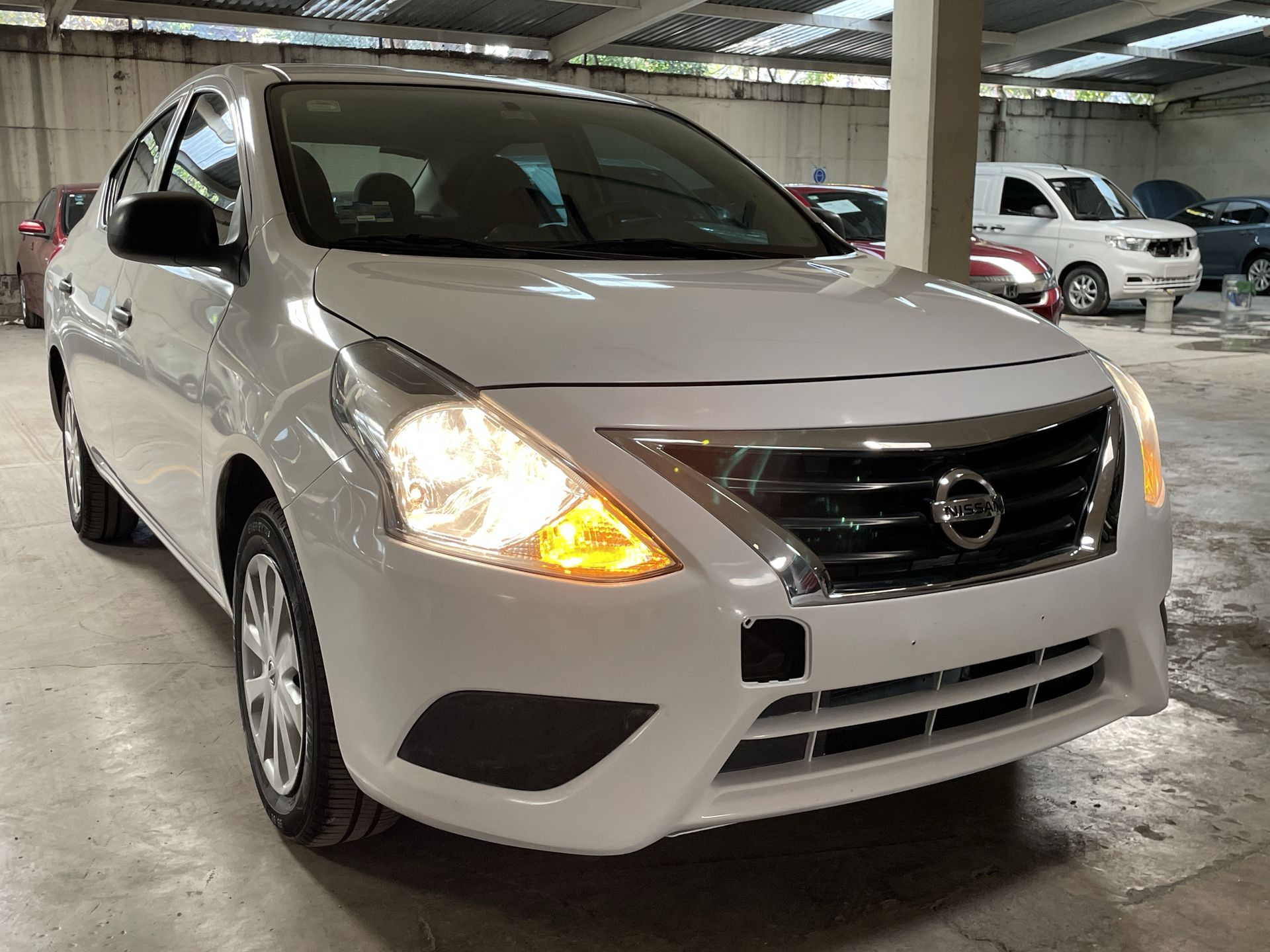 2020 Nissan VERSA MT 1.6L