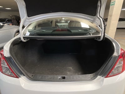 2020 Nissan VERSA MT 1.6L