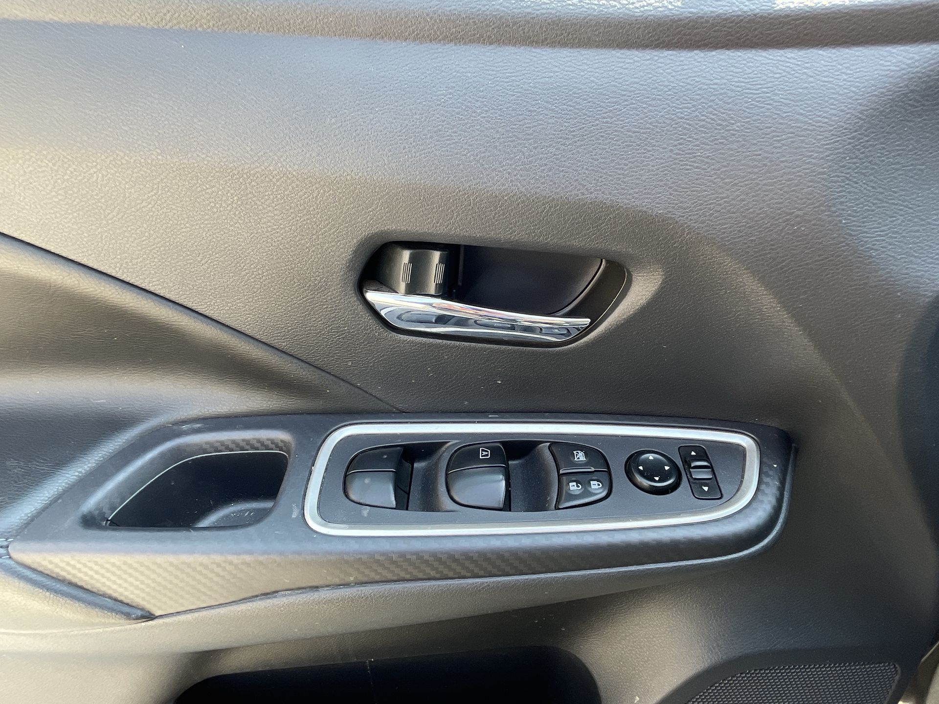 2024 Nissan VERSA EXCLUSIVE CVT 24