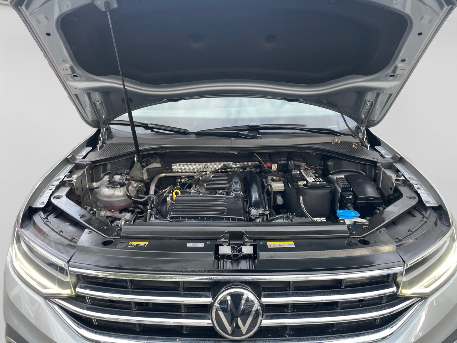 2023 Volkswagen TIGUAN COMFORTLINE 3ª