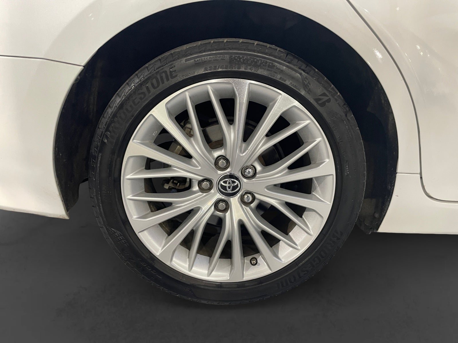 2019 Toyota CAMRY XLE