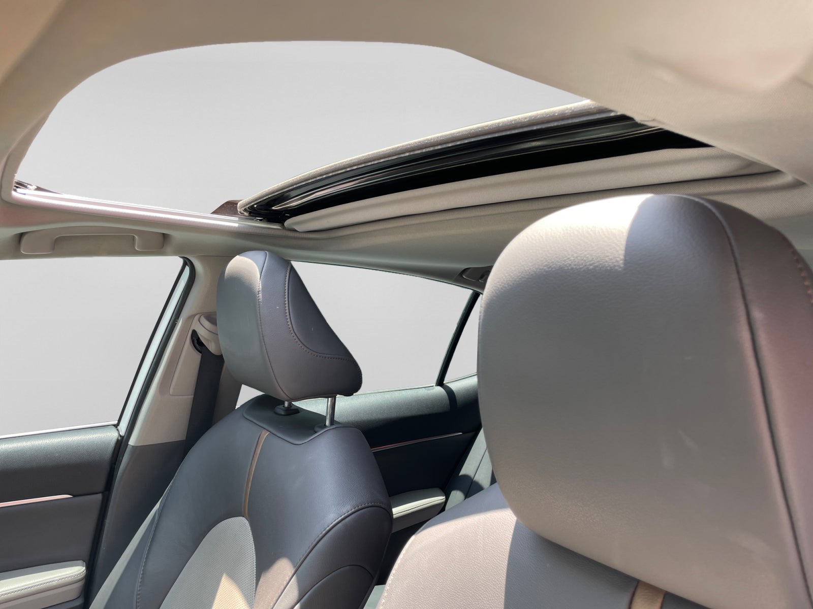 2020 Toyota CAMRY XLE NAVI HV