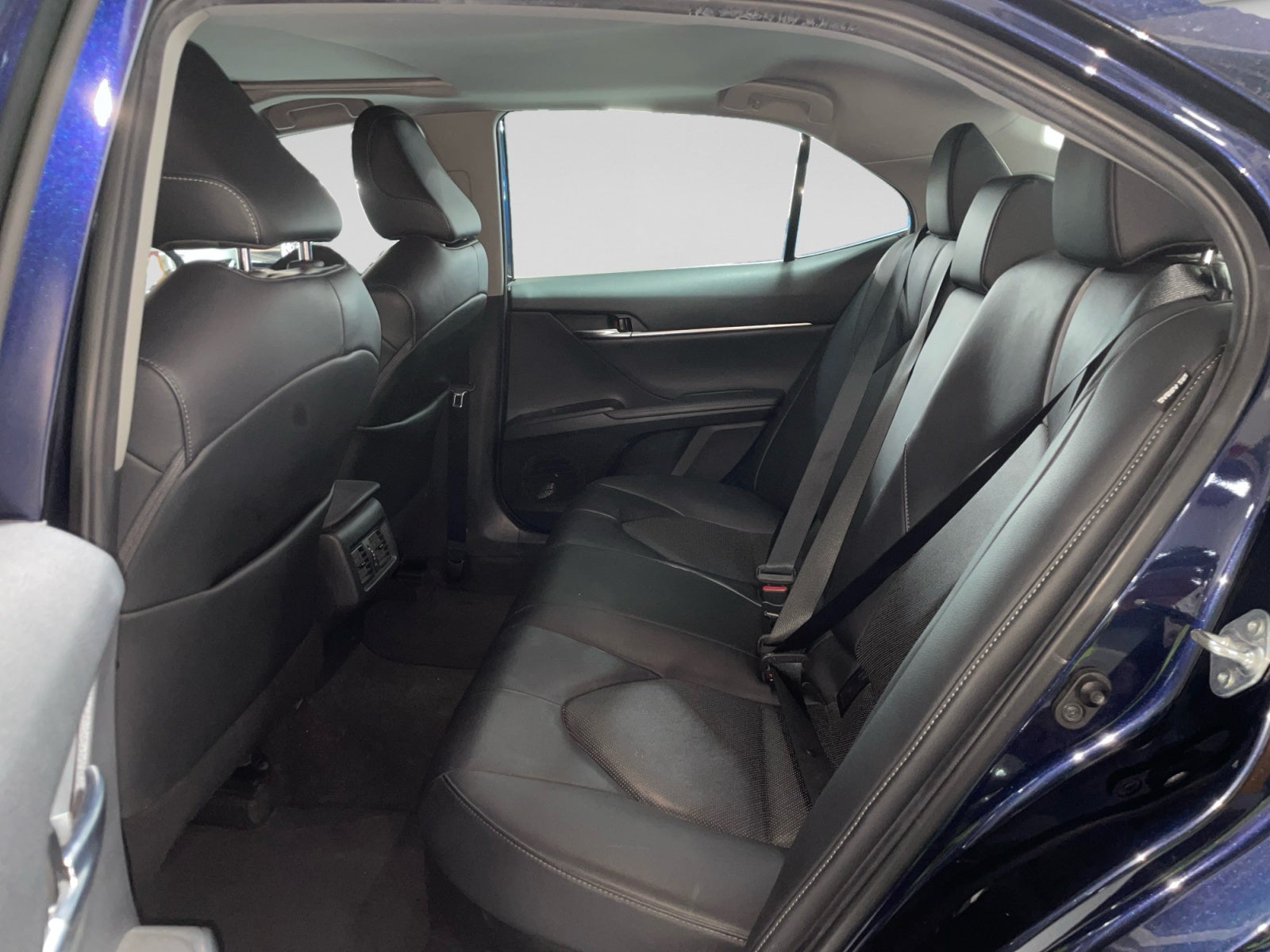 2021 Toyota CAMRY XLE HV