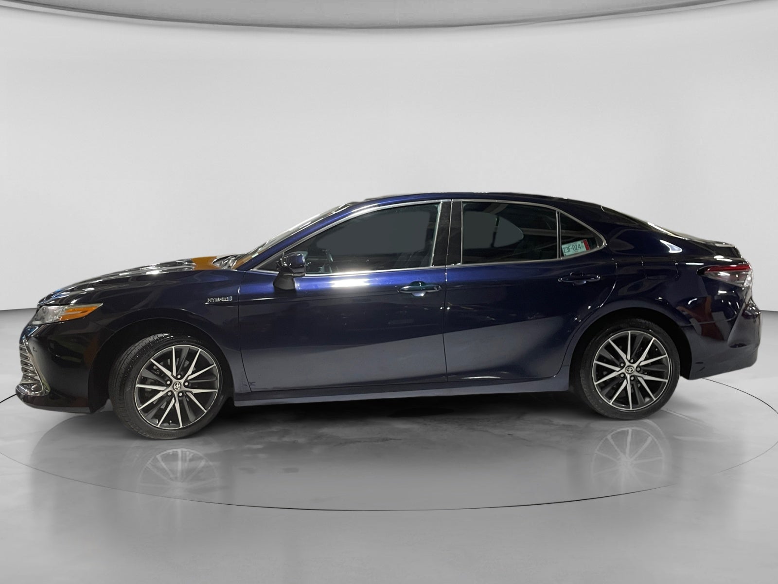 2021 Toyota CAMRY XLE HV