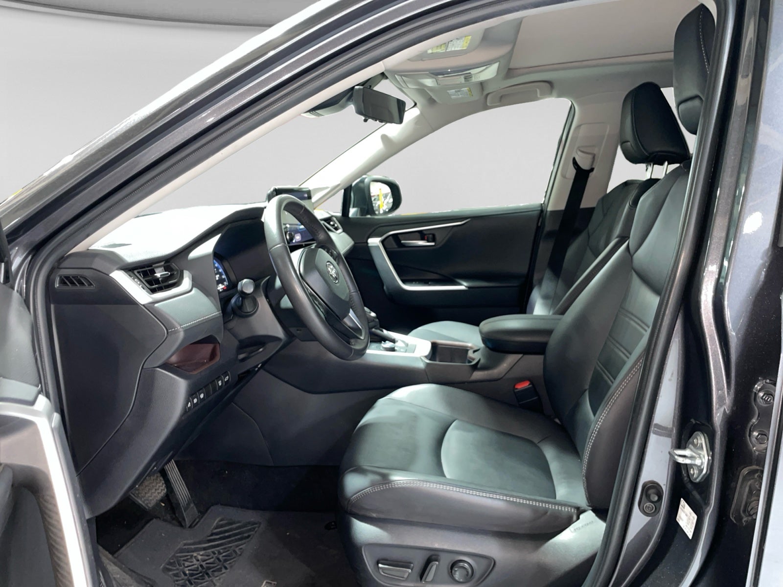 2024 Toyota IMPALA LIMITED HV