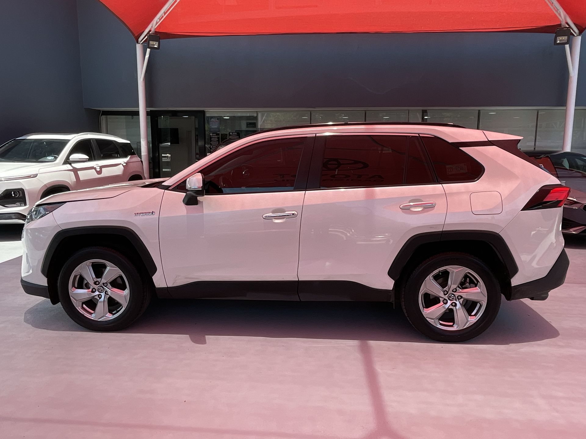 2021 Toyota RAV4 LIMITED HV
