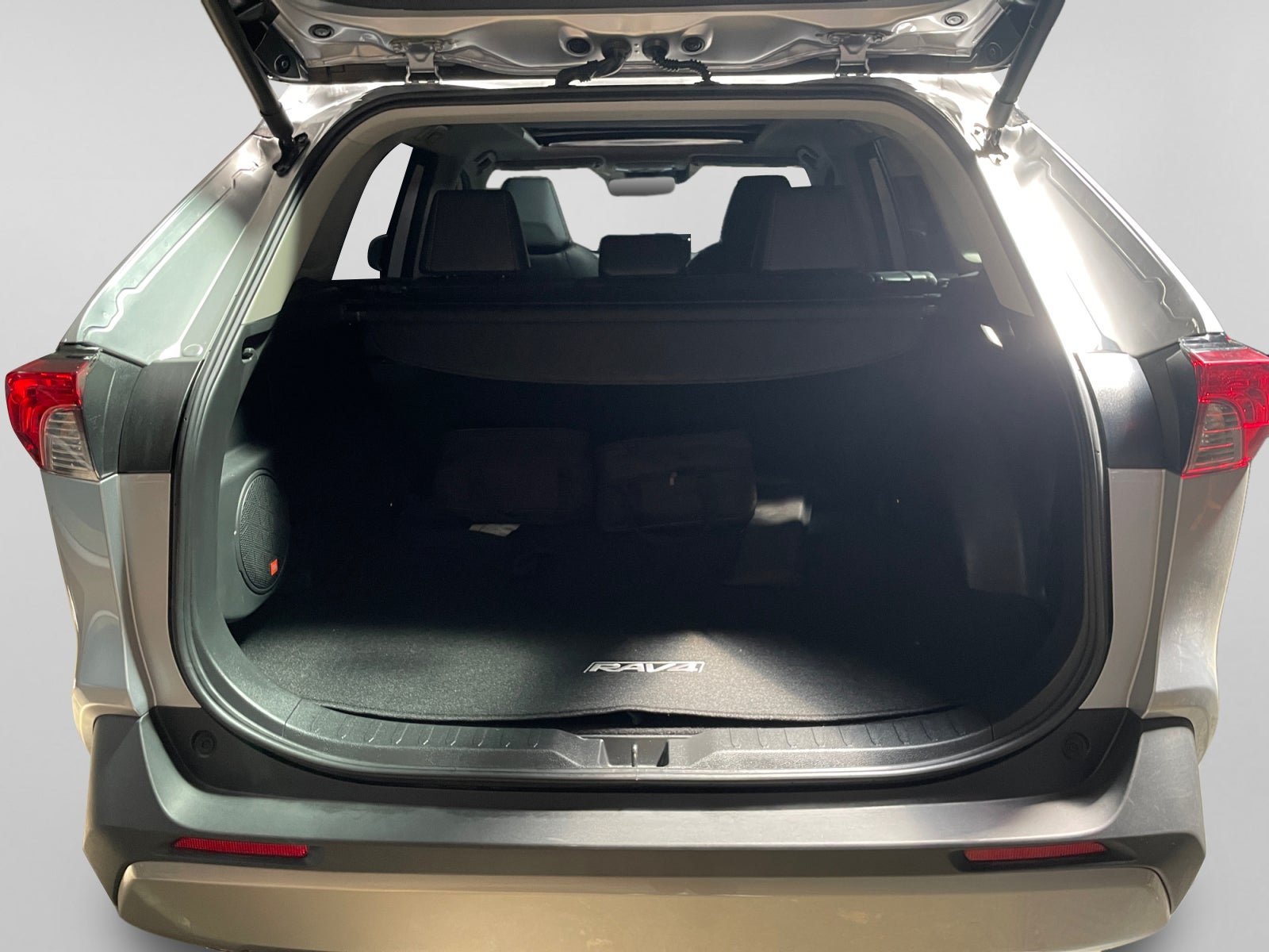2025 Toyota RAV4 LTD HEV