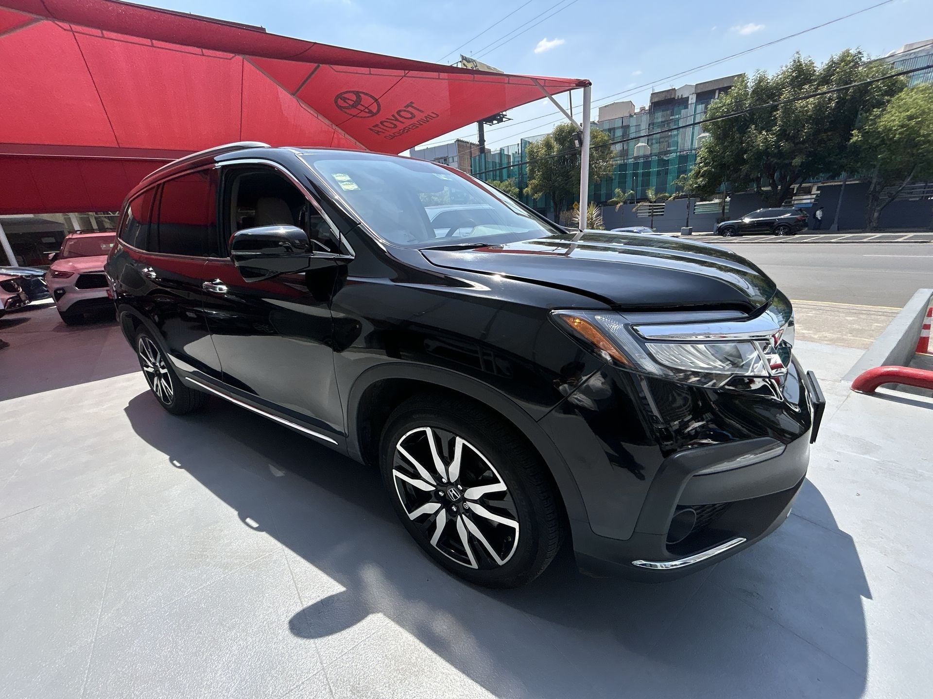 2022 Honda PILOT TOURING