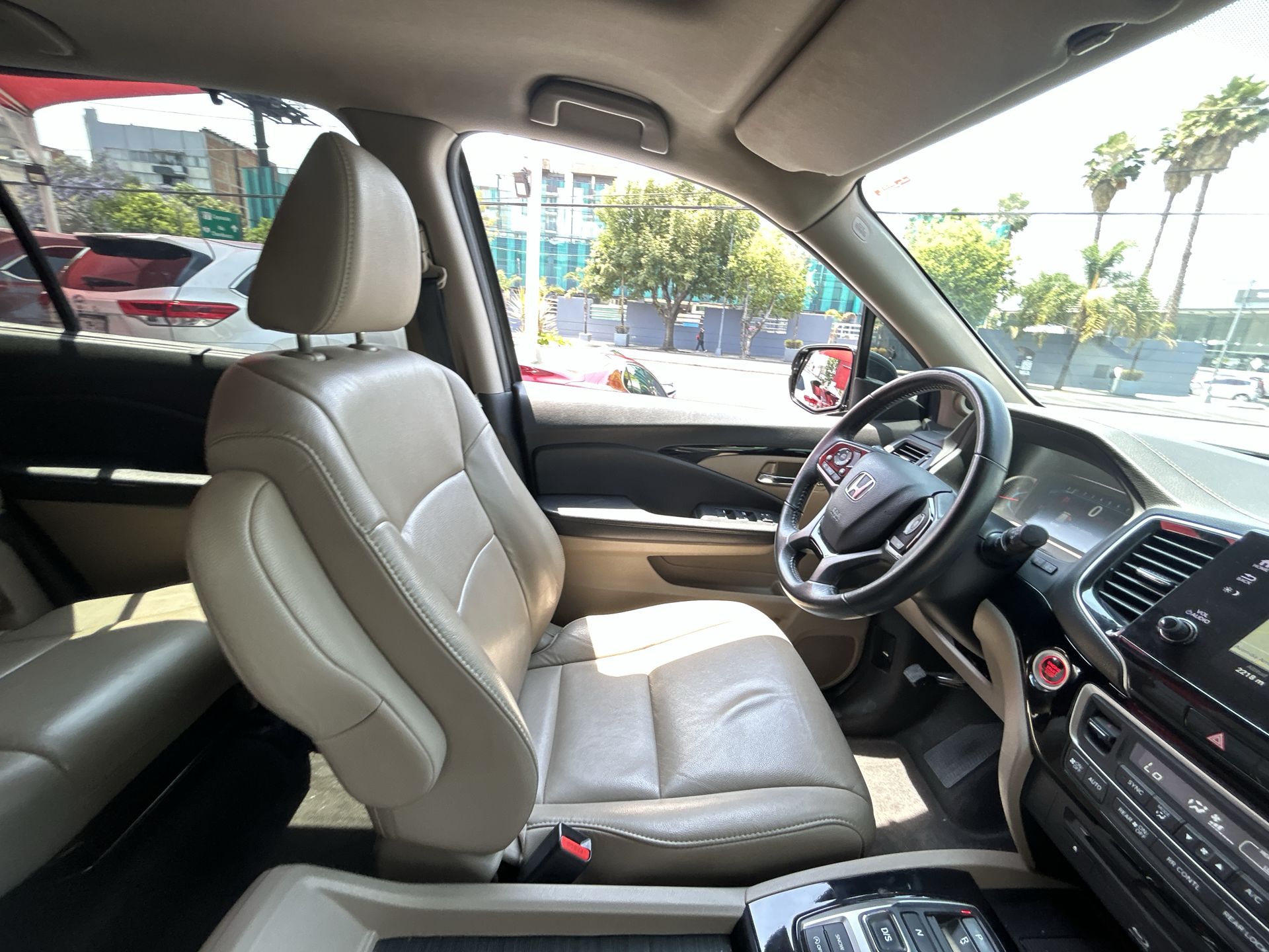 2022 Honda PILOT TOURING