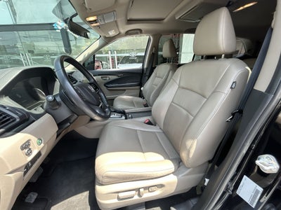 2022 Honda PILOT TOURING