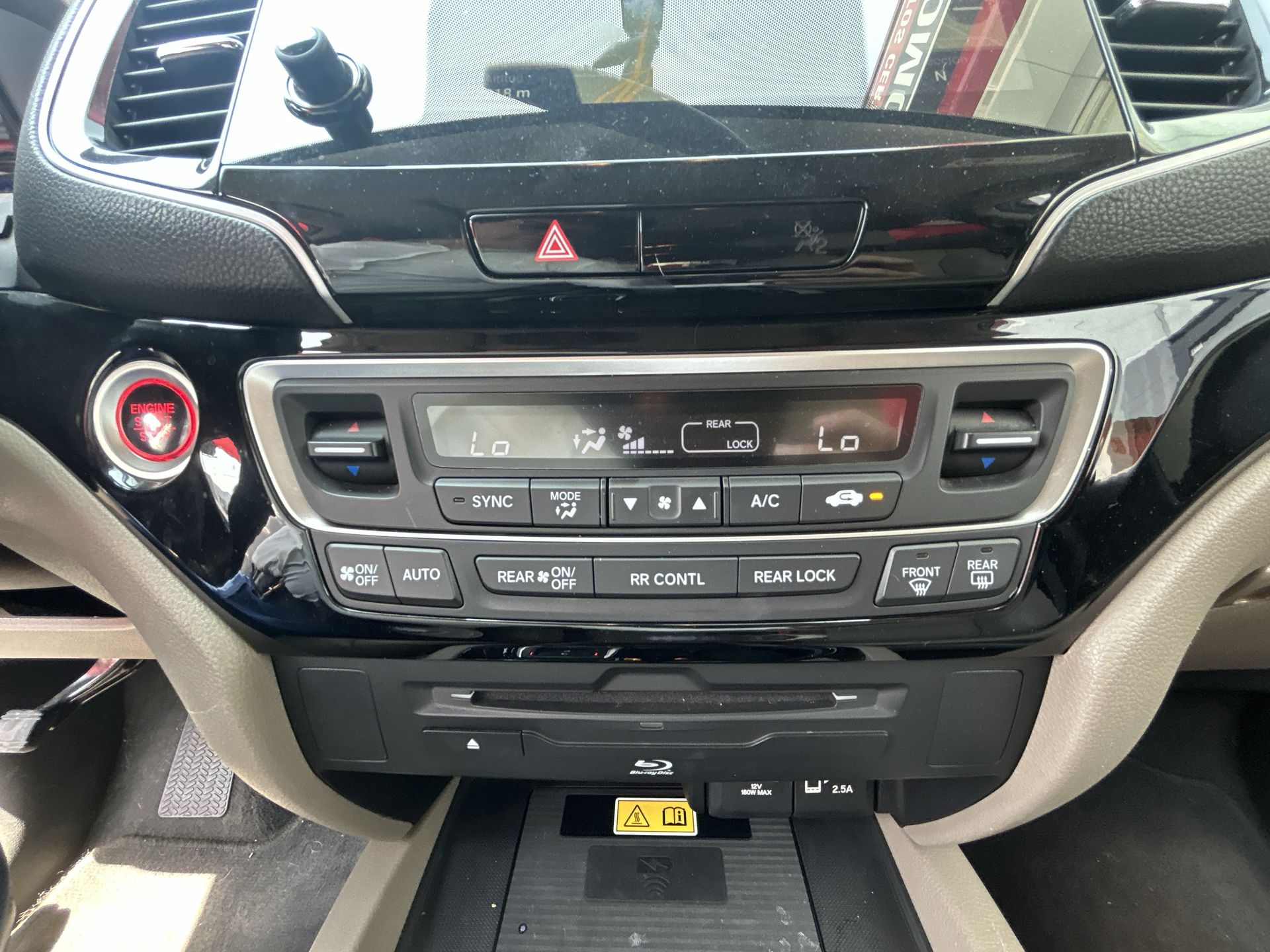 2022 Honda PILOT TOURING