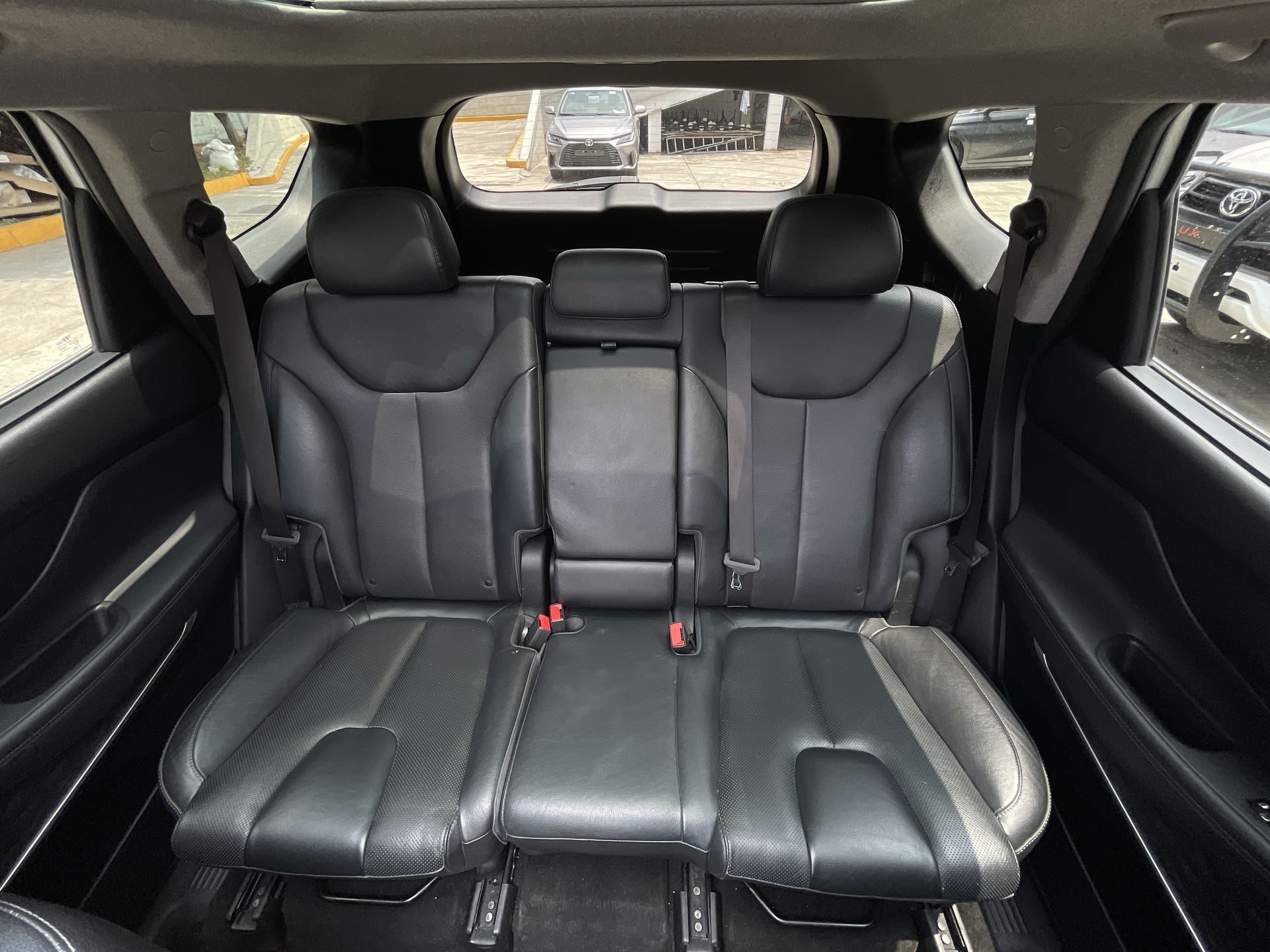 2019 Hyundai SANTA FE LIMITED TECH AT
