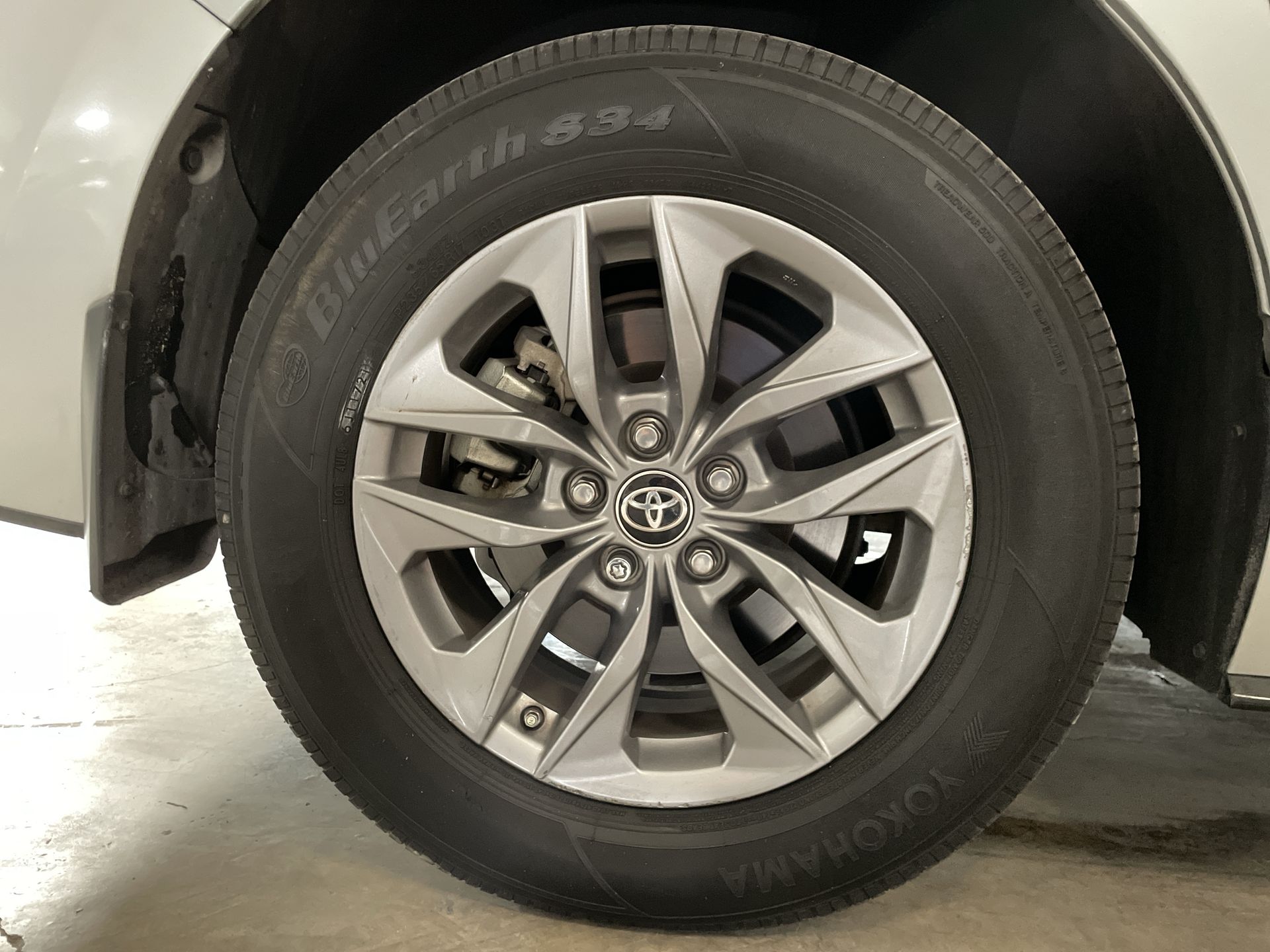 2021 Toyota SIENNA LIMITED