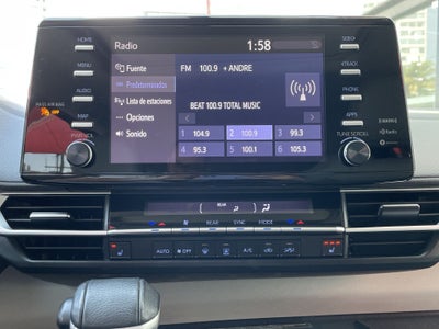 2021 Toyota SIENNA XLE PIEL