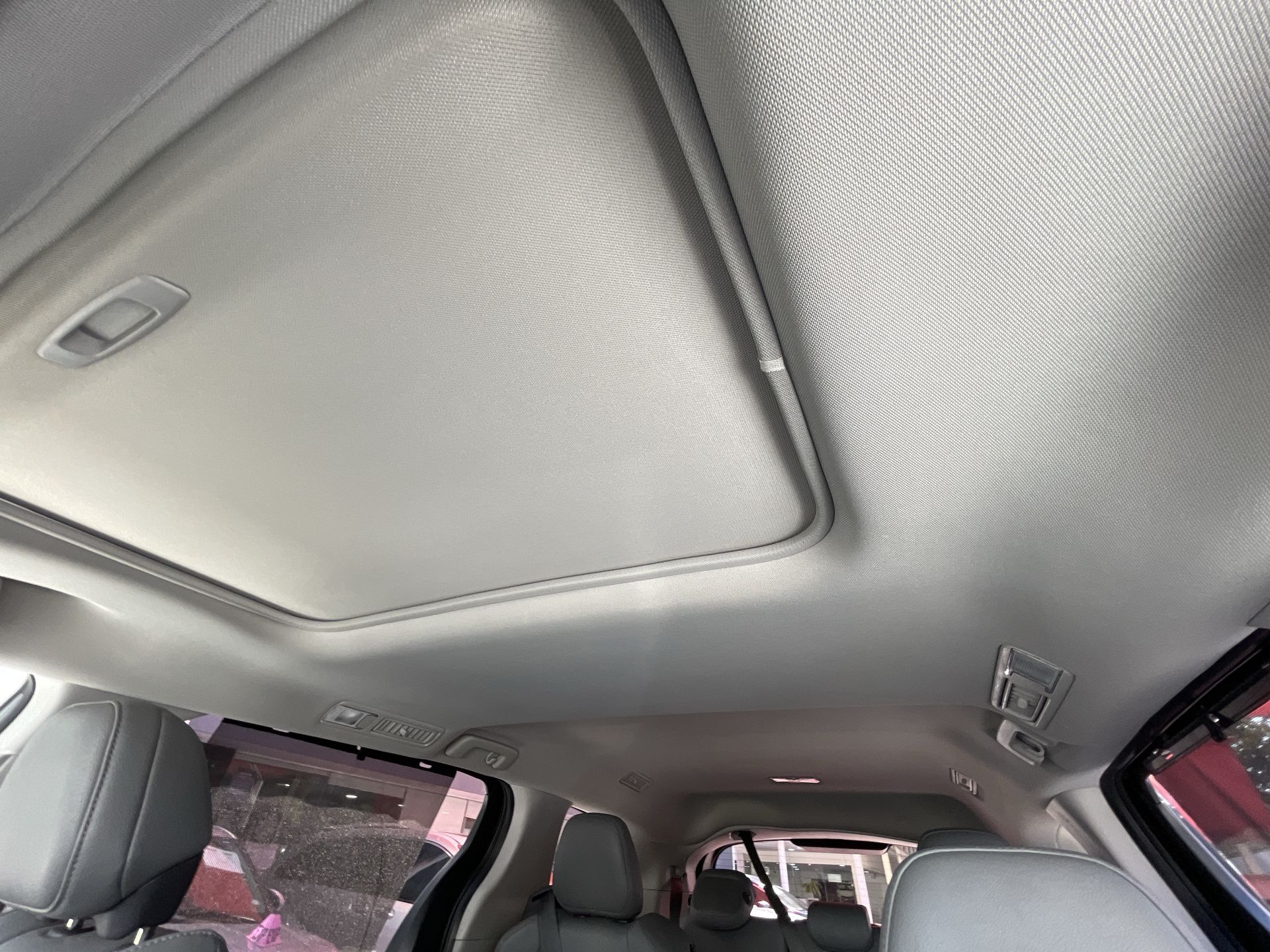 2021 Toyota SIENNA XLE PIEL