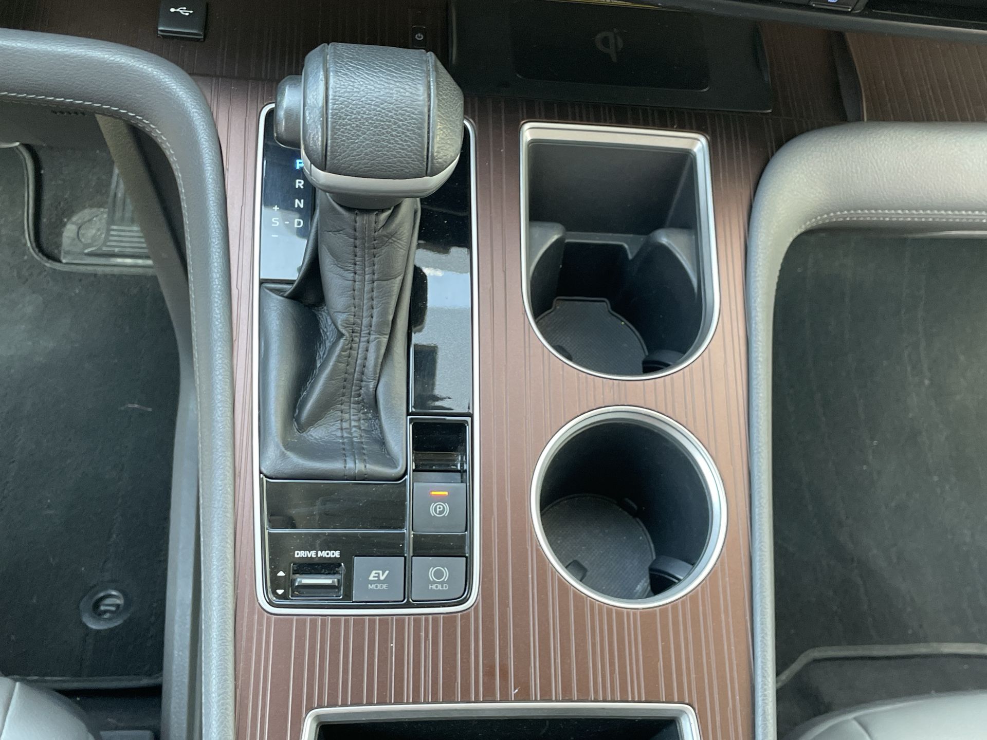 2021 Toyota SIENNA XLE PIEL