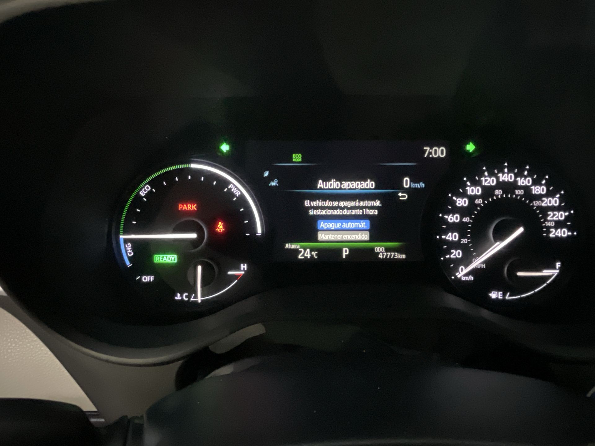 2022 Toyota SIENNA XLE PIEL