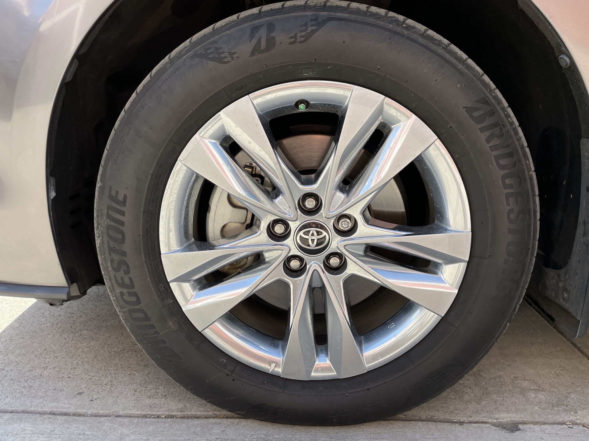 2022 Toyota SIENNA XLE PIEL