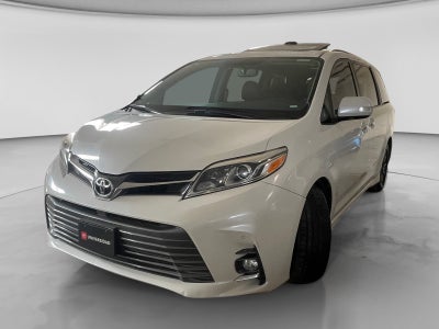 2018 Toyota SIENNA LIMITED