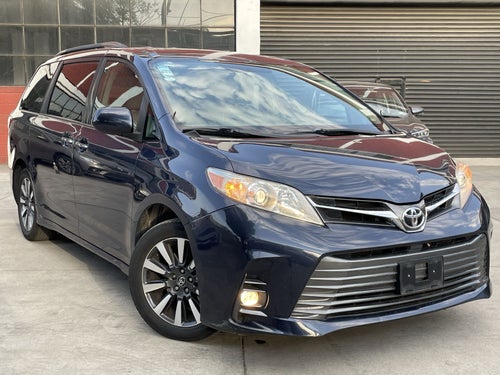 2019 Toyota SIENNA XLE PIEL