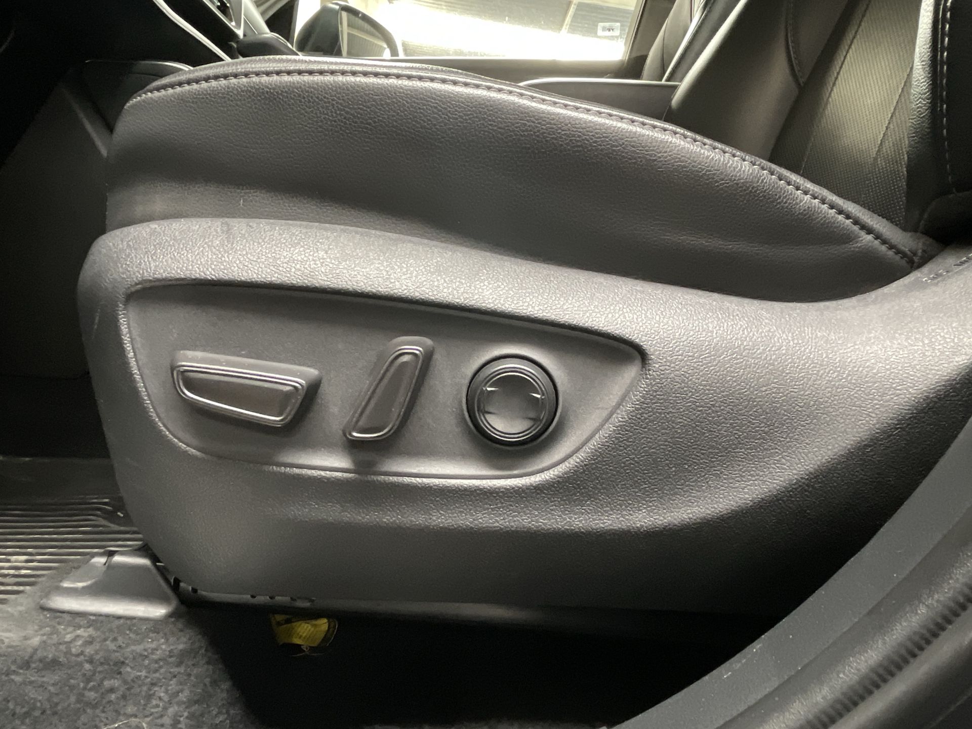 2021 Toyota HIGHLANDER LIMITED PR