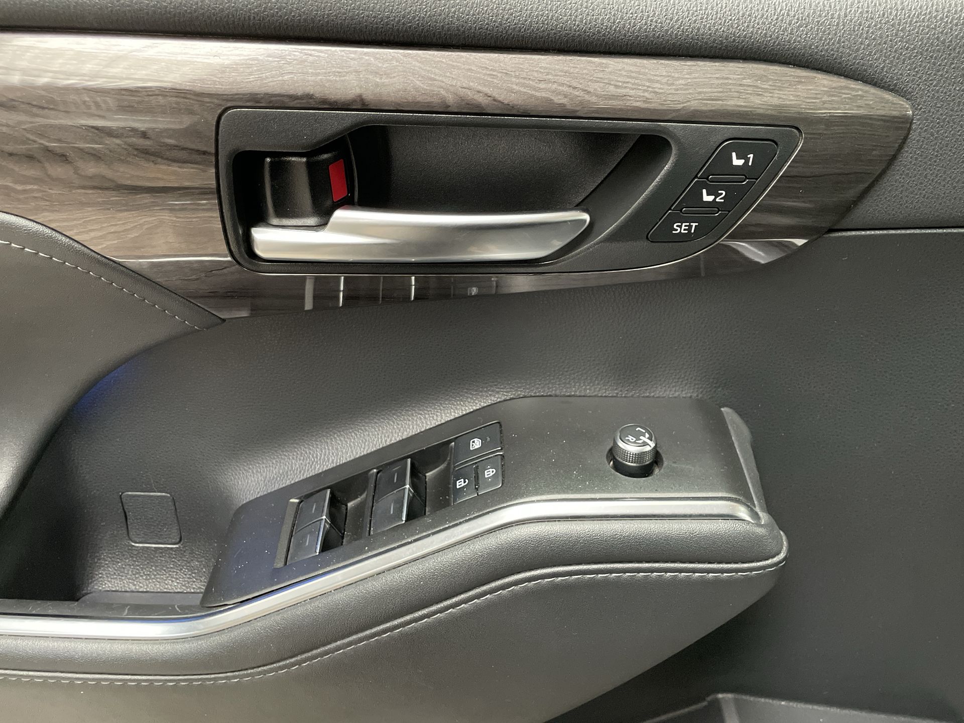 2021 Toyota HIGHLANDER LIMITED PR