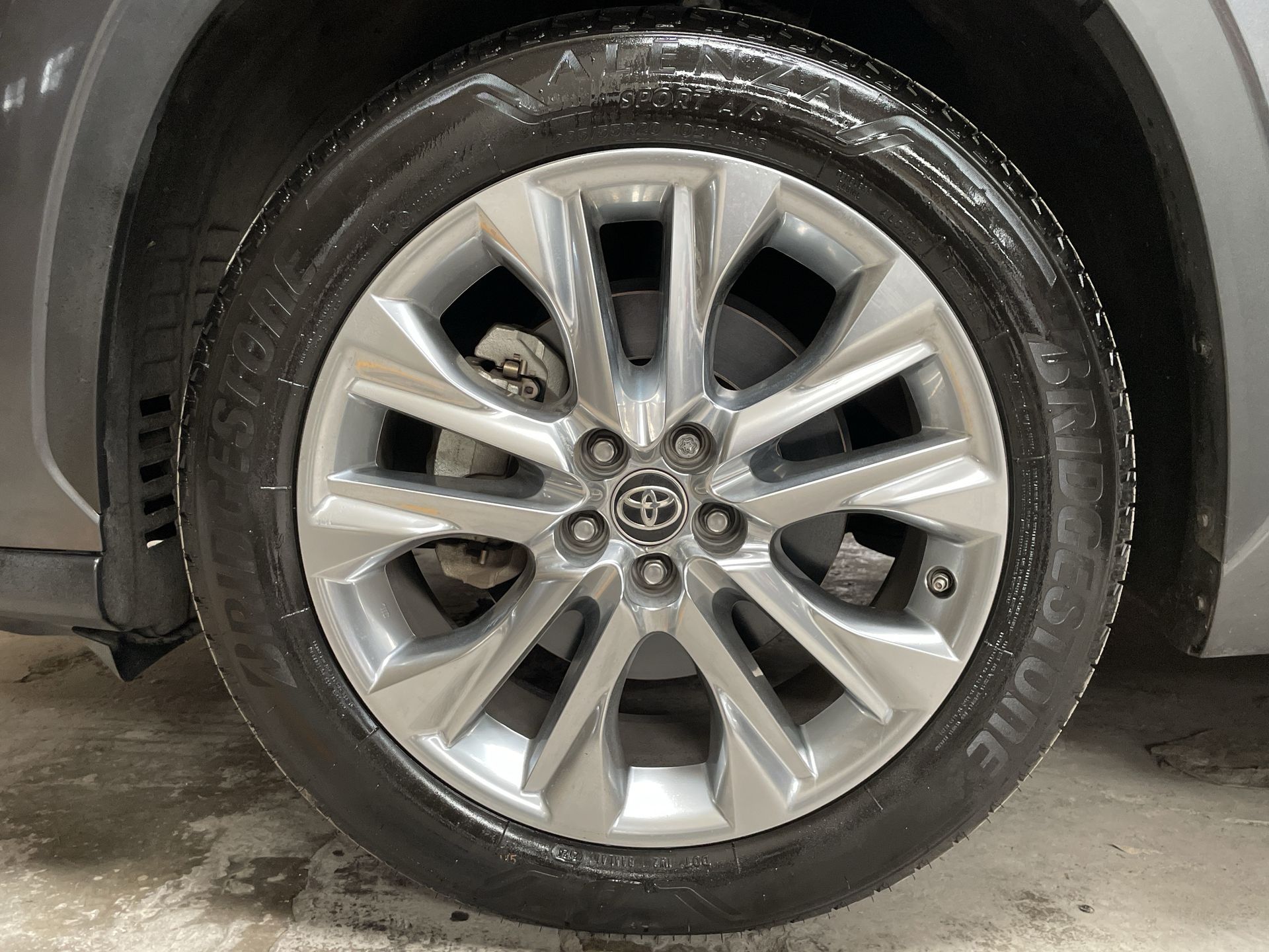 2021 Toyota HIGHLANDER LIMITED PR