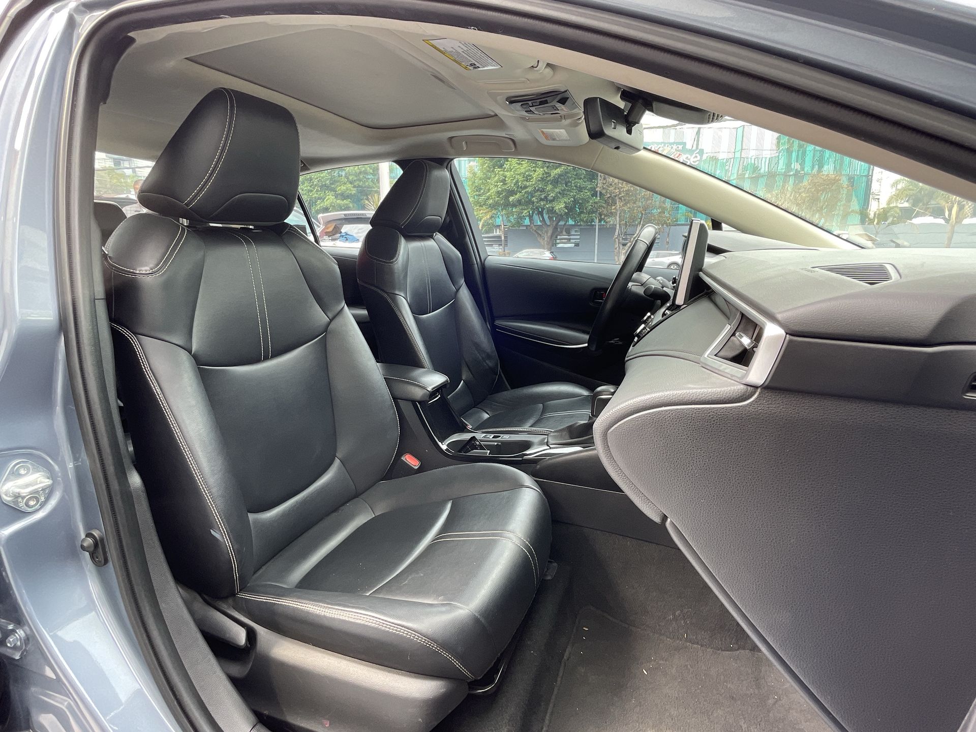 2023 Toyota COROLLA XLE CVT