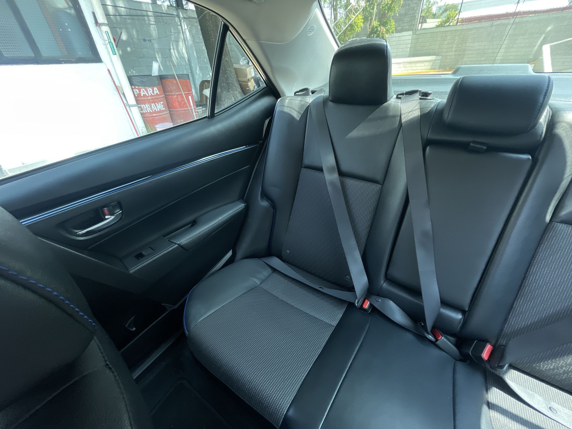 2017 Toyota COROLLA SE PLUS CVT