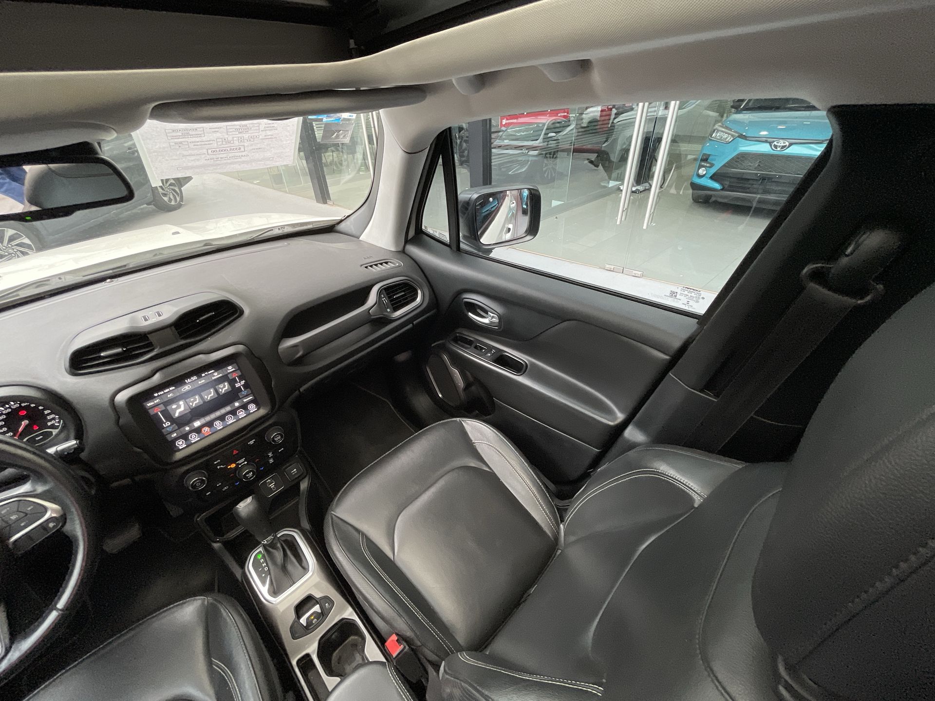 2021 Jeep RENEGADE LIMITED