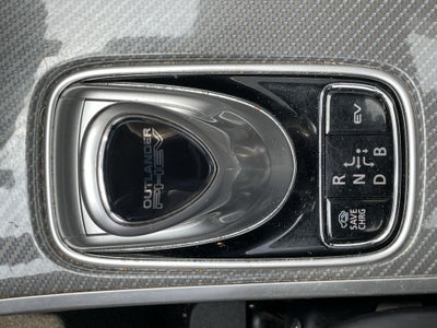 2021 Mitsubishi OUTLANDER LIMITED