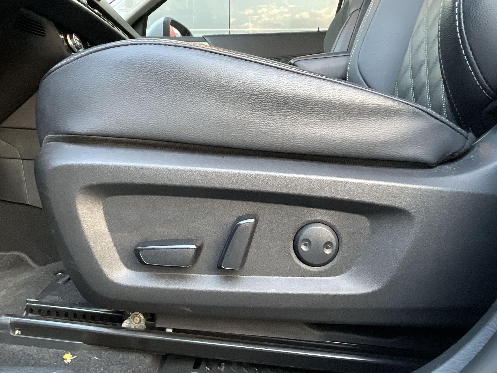 2024 Mitsubishi OUTLANDER DIAMOND