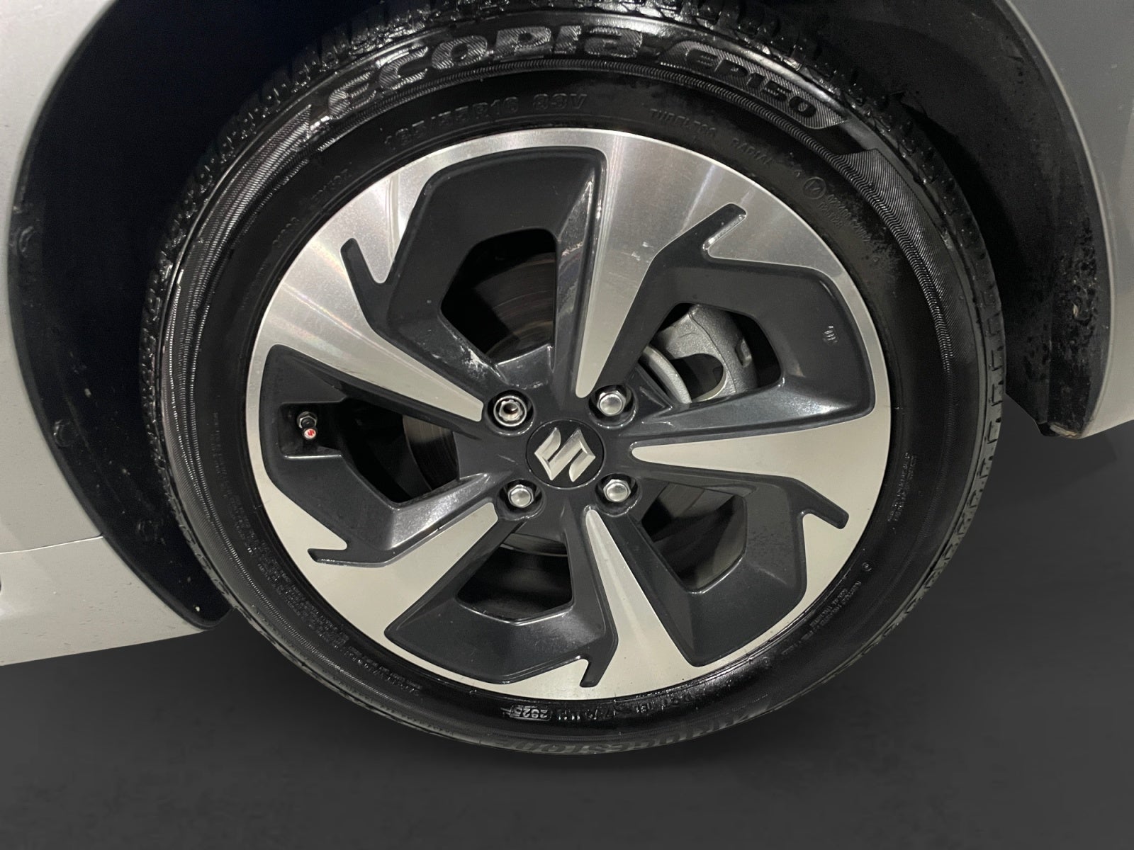 2026 SUZUKI SWIFT BOOSTERGREEN GLX CVT