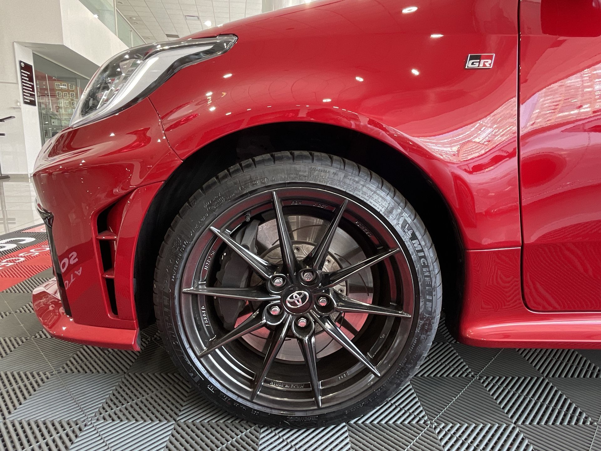 2025 Toyota YARIS GR