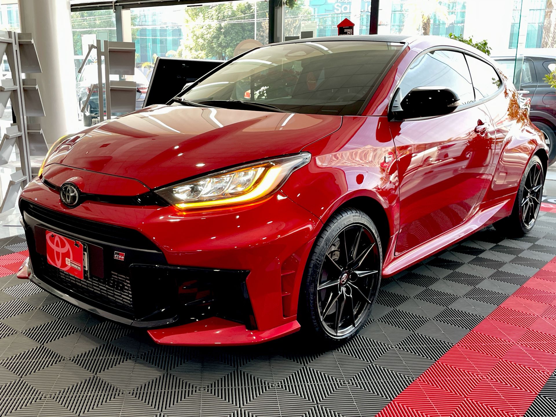 2025 Toyota YARIS GR