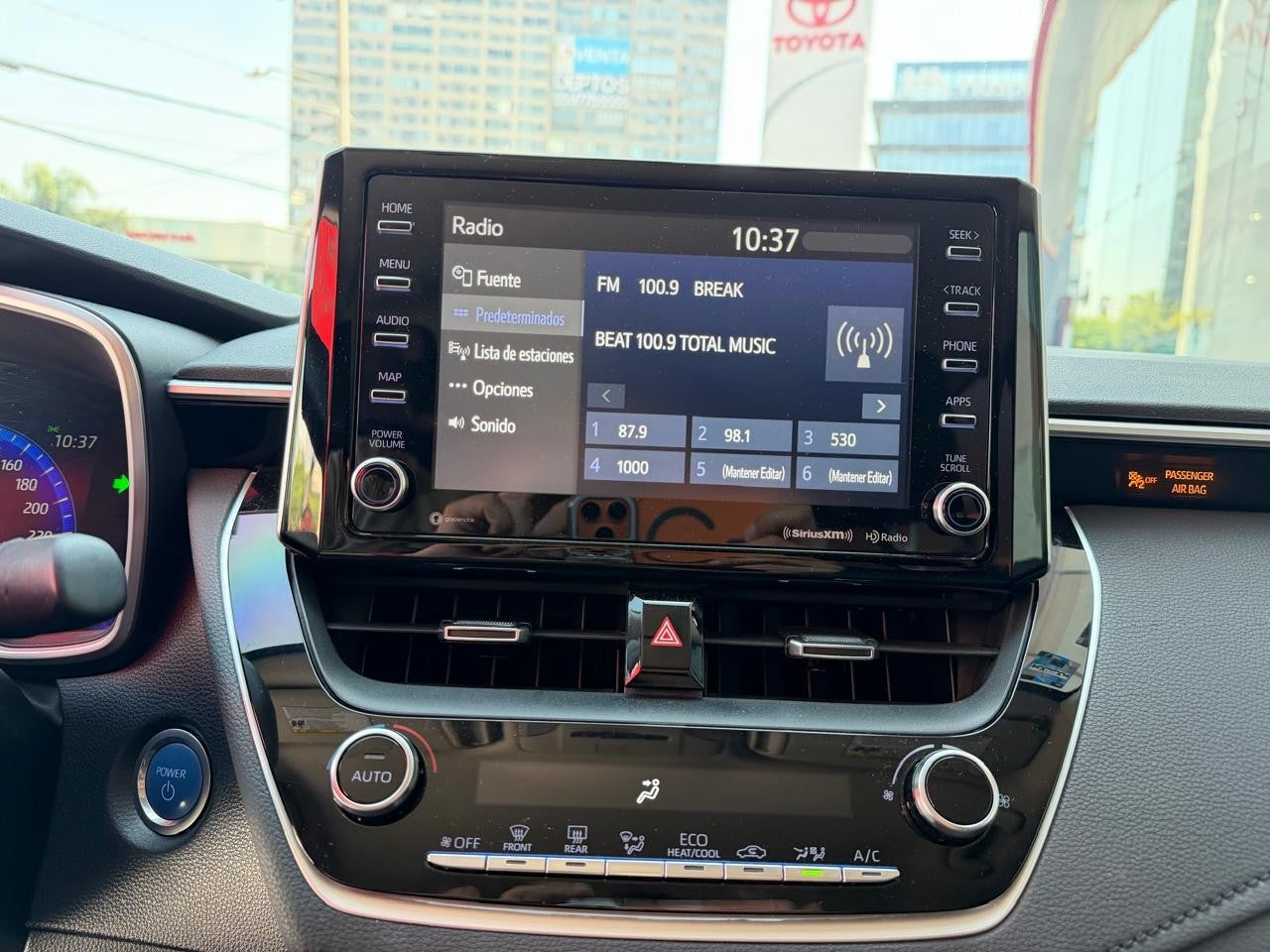 2022 Toyota COROLLA LE HV