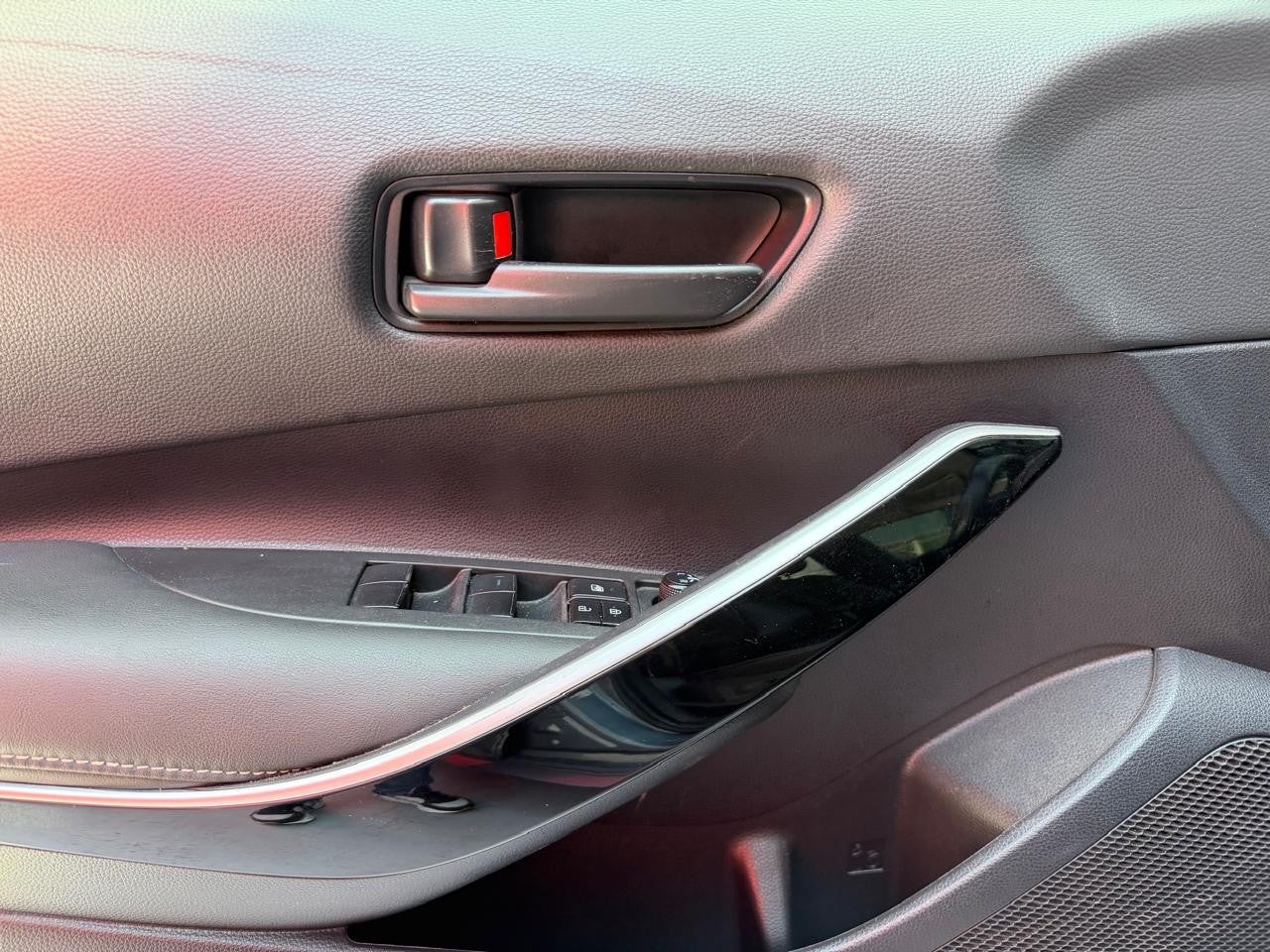 2022 Toyota COROLLA LE HV