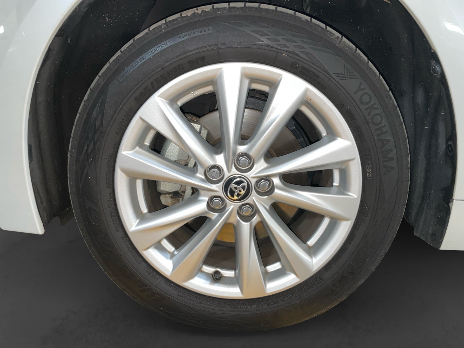 2024 Toyota COROLLA XLE HEV