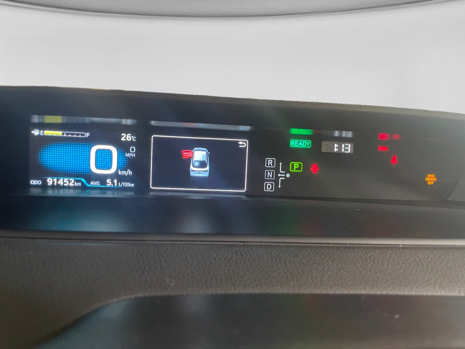2021 Toyota PRIUS BASE